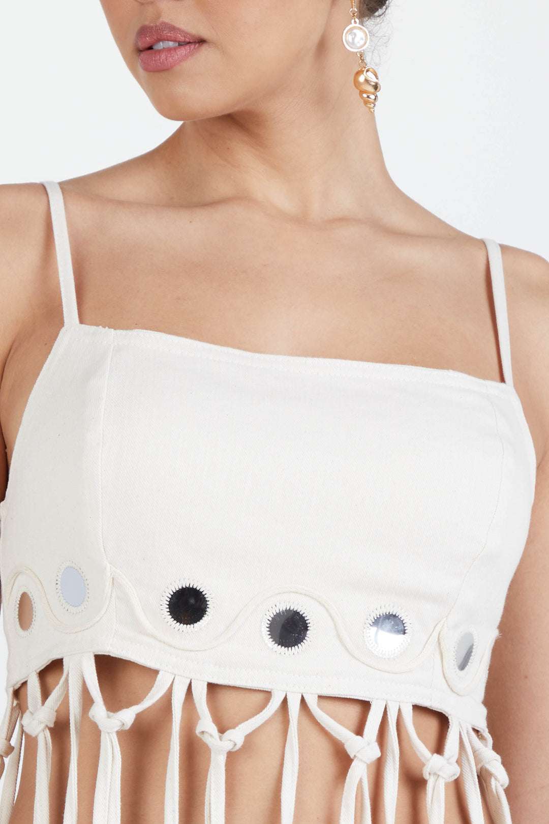 SET SARGA BORDADA CON FLECOS