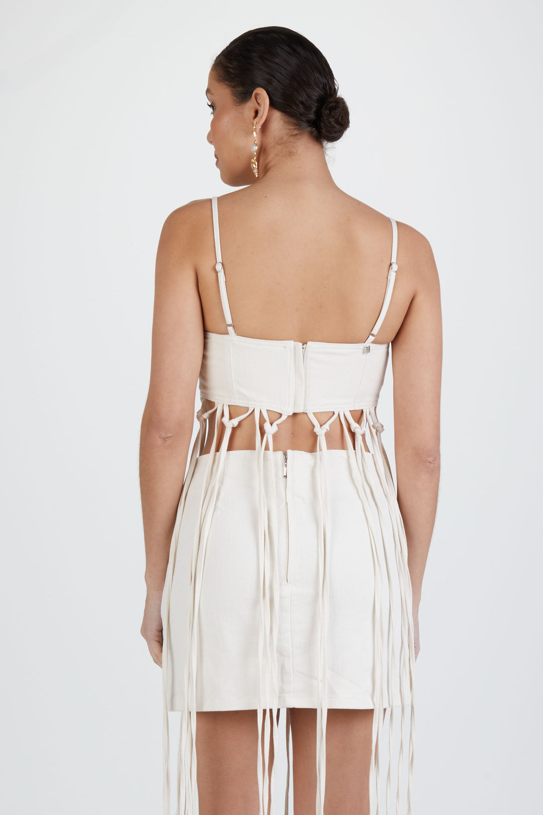 SET SARGA BORDADA CON FLECOS