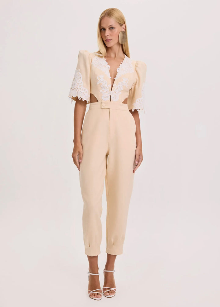 CREME SARGA JUMPSUIT